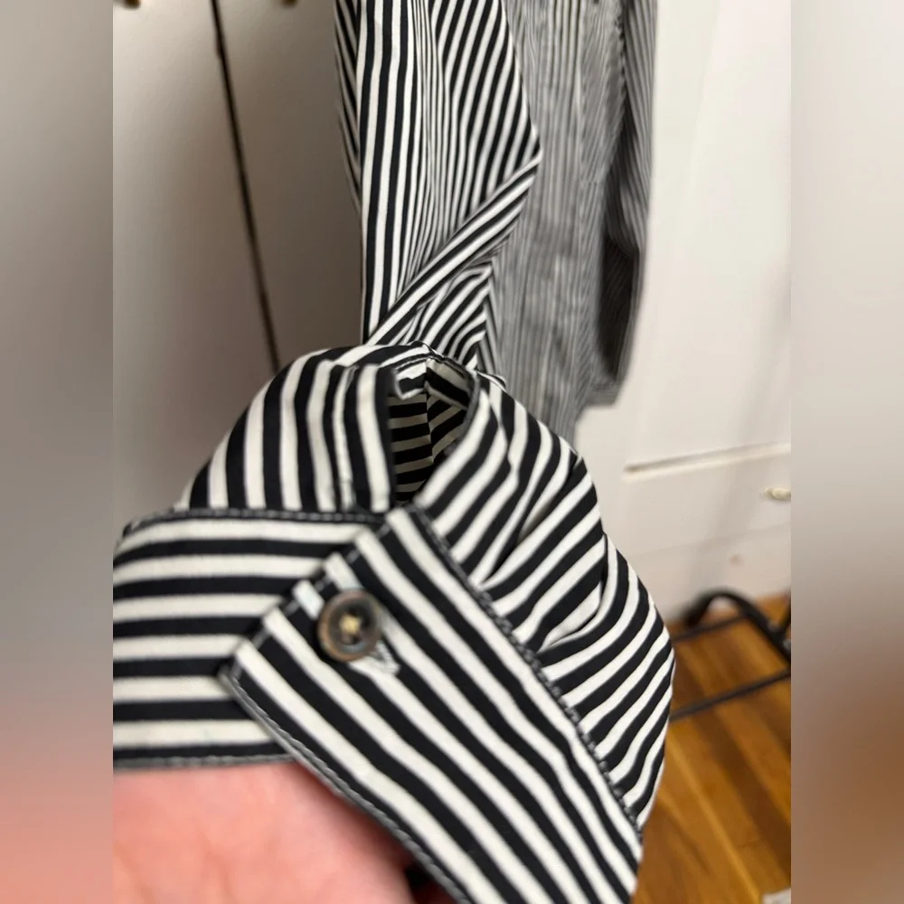True Destiny Black and White Vertical Stripe Button-Down Shirt M/L - Picture 5 of 8